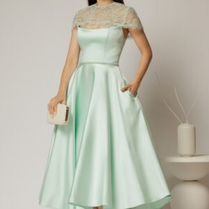 Rochie midi verde menta de ocazie din tafta cu dantela pe umeri